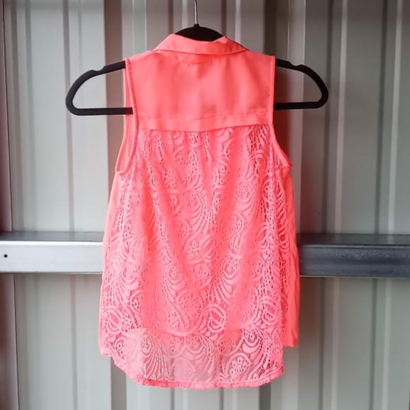Girls sleeveless top size M 10/12 - Picture 2 of 2